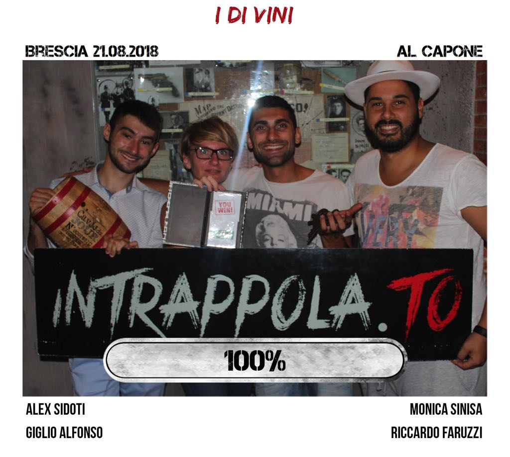 Il gruppo i di vini è fuggito dalla nostra escape room Al Capone