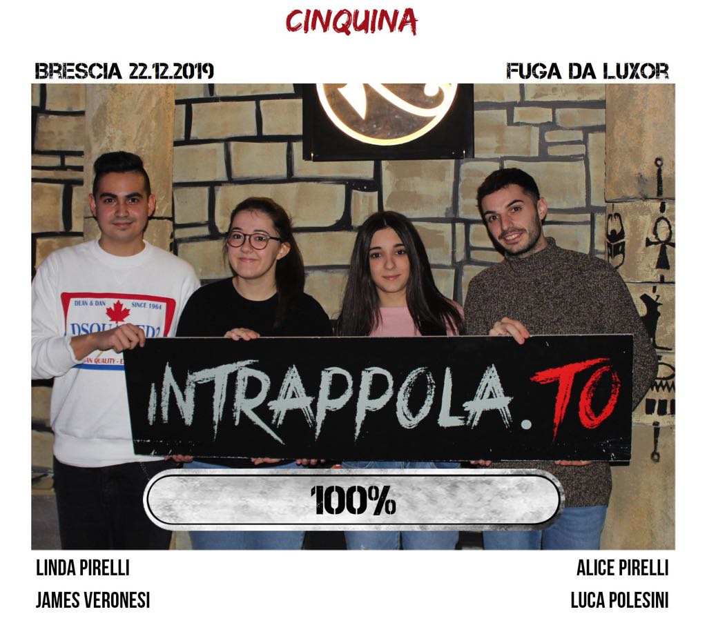 Il gruppo cinquina è fuggito dalla nostra escape room Fuga da Luxor