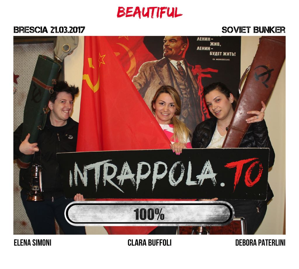 Il gruppo beautiful è fuggito dalla nostra escape room Soviet Bunker