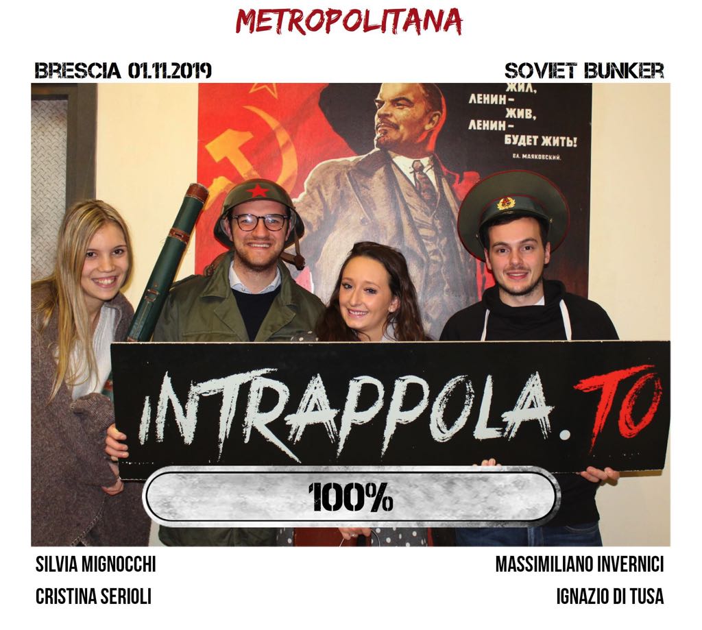 Il gruppo metropolitana è fuggito dalla nostra escape room Soviet Bunker