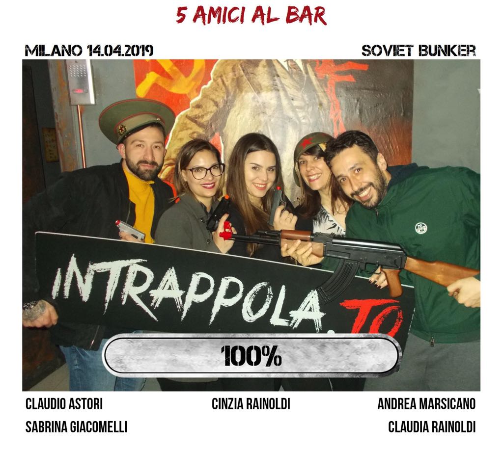 Il gruppo 5 amici al bar è fuggito dalla nostra escape room Soviet Bunker