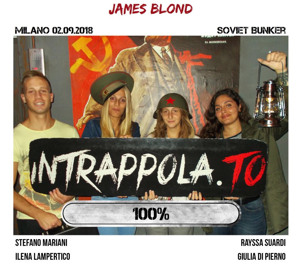 Il gruppo james blond è fuggito dalla nostra escape room Soviet Bunker